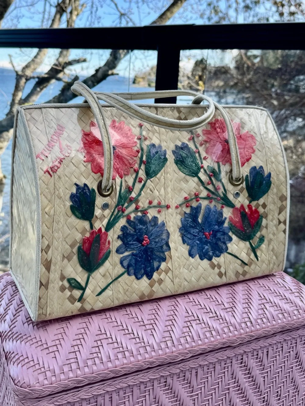 Vintage 50s/60s Woven Straw Floral Trinidad & Tobago Large Tote Travel Bag - Picture 1 of 16